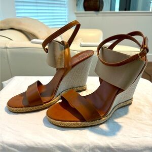 NWOT Niello Natural Tory Burch wedges